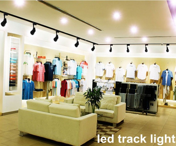 Đèn rọi LED COB cao cấp chiếu sản phẩm shop quần áo